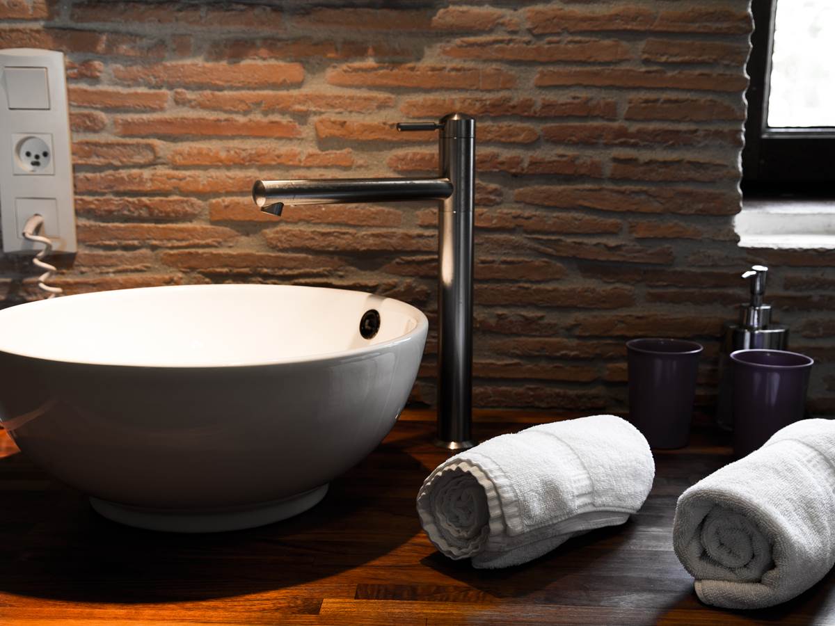 salle de bain de la chambre de Valere