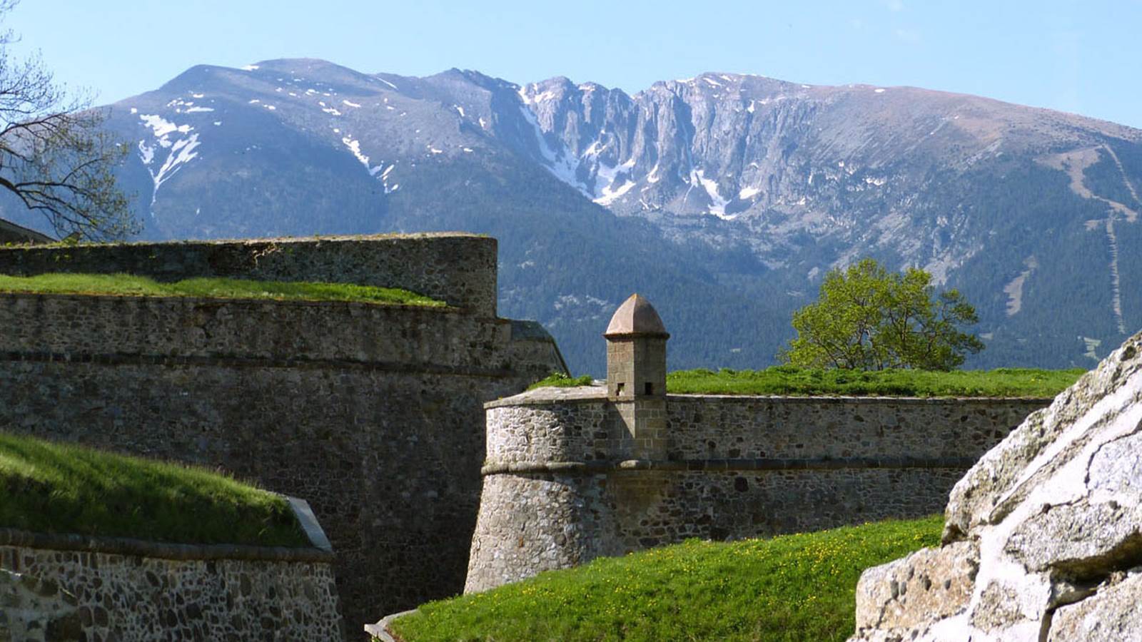 La citadelle de Mont-Louis, porte d'entrée de la Cerdagne