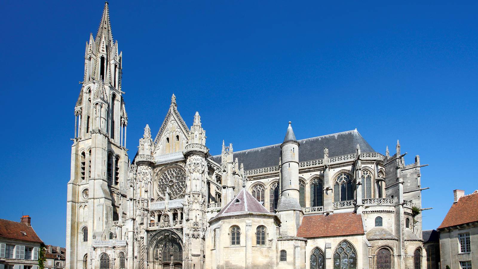 Senlis et la cathédrale Notre-Dame