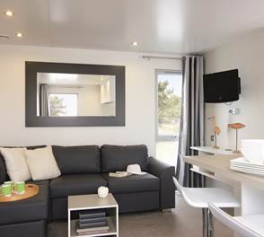 Cottage KeyWest Salon
