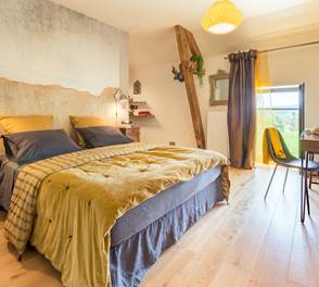 chambre d'hôtes en vallée de la Dordogne avec rénovation écologique