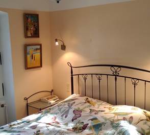 Chambre JAUNE 1 lit double