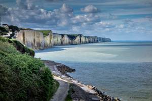 Les falaises Ault Baie de Somme Gites La Baie des Remparts France