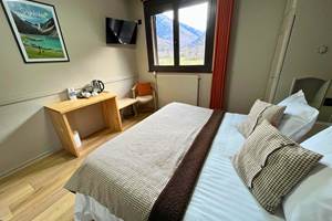 Hotel Bagnères de Luchon St Mamet Pyrénées La Rencluse