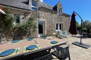 repas-exterieurs-vacances-famille-conviviales-baden-bretagne-sud