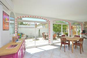 villa-les-salines-flamant-location-appartement-maison-vacances-grau-du-roi-jardin-proche-plage