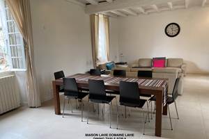 Maison Lavie salon et table