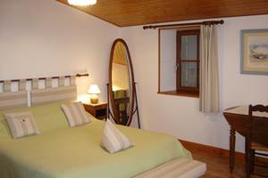 Chambre familiale Romane (deux chambres séparées)
