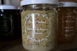 Confiture de kiwis à la bananes
