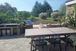 Terrasse et barbecue neuf