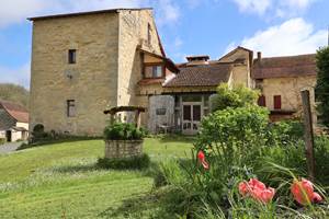 Chateau de Saint Chamarand, la TOUR medievale