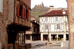 saint céré 12 km