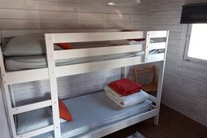 camping-la-perle-creuse-chalet Indiana-4personnes-chambre lits superposés2