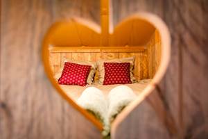 détail lit cabane éco-lodges sunshine et sunset