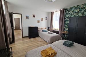 Location hébergement grande capacité  avec 4 grandes chambres près de Lille