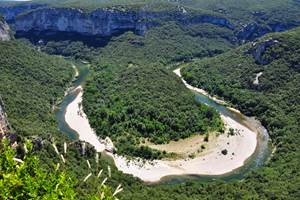 gorges de l'ardéche ombre bleue du figuier gites et chambres d'hôes avec piscine