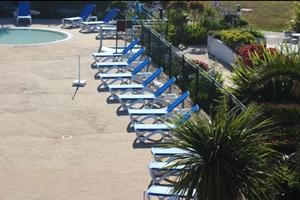 Plage de la piscine