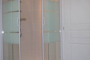 douche de la suite familiale
