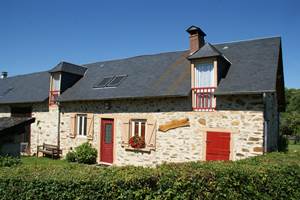 Gîte n°19G3052 "Pierrelise" – ESPARTIGNAC