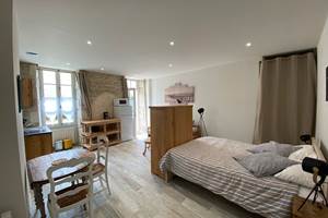 CHAMBRES-D'HÔTES-LE-PUITS-SAINTE-CLAIRE-Chambre