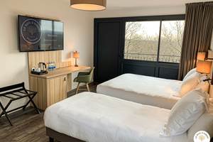 Chambre Triple Deluxe lit Hotel Le Bois D'Imbert