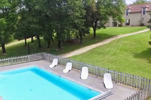 Gite La Bergerie avec piscine chauffée près de Sarlat