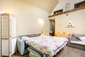 Ty Du-canape´ ouvert