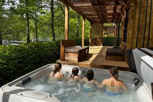 HY•Lødge Spa 4 personnes avec spa privatif