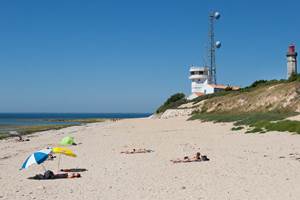 petite plage sauvage du canot de sauvetage - camping les baleines