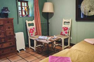 IMG_lepelerin-chambre-coinsejour_2