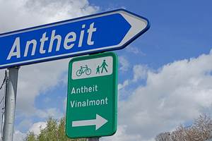 Vers Antheit village et La Siroperie_à pied_en vélo_en voiture
