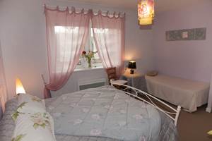 GRES ROSE au Rez-de-Chaussée