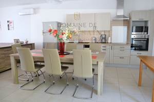 Gite Ambroisie cuisine toute équipé prêt pour vos vacances d'été