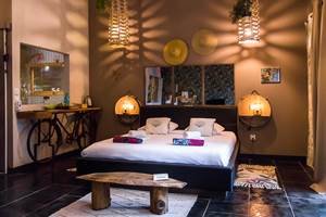 Lit King Size du Jardin Suspendu