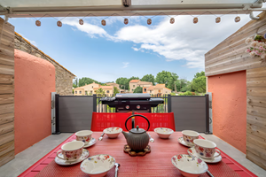 terrasse-panorama-table-exterieure-gite-canal-du-midi