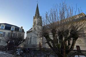Vue de la place St Maurice et de l'église