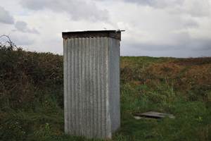 refuges_mer_molene_ext_toilettes