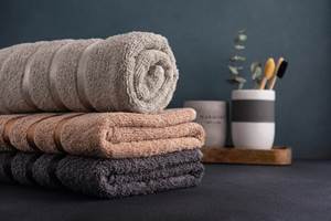 Serviettes de bain brunes