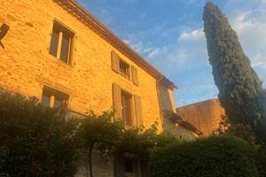 Couché de soleil sur notre maison en Provence - Lapalud