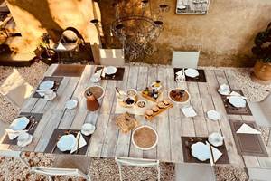 Domaine La Belle Dame sans Regrets dej