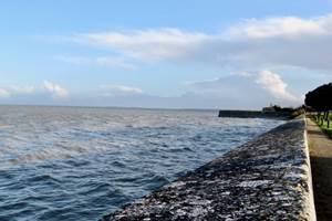 Promenade le long des remparts