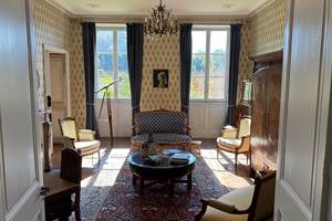 Salon De Gaulle