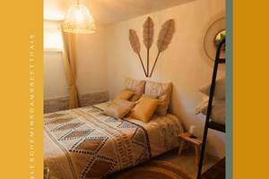 CHAMBRE THAIS