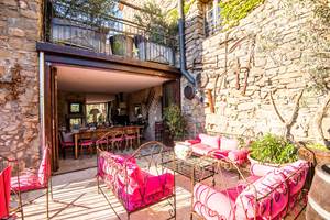 terrasse et  gite - le roc sur l'orbieu-location vacances entre Carcassonne et Narbonne