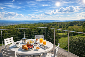 vue panoramique avec petit-déjeuner
