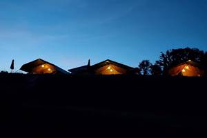 camping-la-perle-tentes-safari-2022-nuit