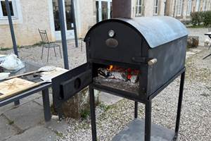 DF8B76C1-C218-4CC4-A037-99C3DE43B9F2_1_105_c