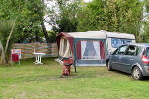 EMPLACEMENT-CAMPING-FAMILLE-ARZAL-3-ETOILES