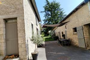 Accès gite par la cour intérieure