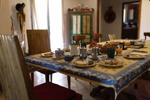 Petit Déjeuner " 100% Maison"